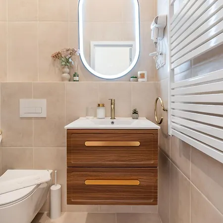 Διαμέρισμα Kiraly 31 - Boutique Apartments, Location By Bqa *